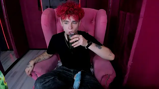 Blaiz Vok online show from October 2025 08:20:02 PM