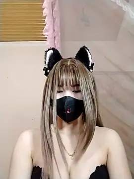 Helen69x online show from December 2025 04:02:01 PM