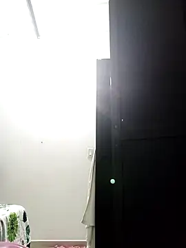 Snapshot of chloe_90 chatting on October 2025 11:39:02 PM chloe 90 online show from October 2025 11:39:02 PM