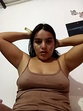 Snapshot of chloe_90 chatting on November 2025 11:03:01 PM chloe 90 online show from November 2025 11:03:01 PM