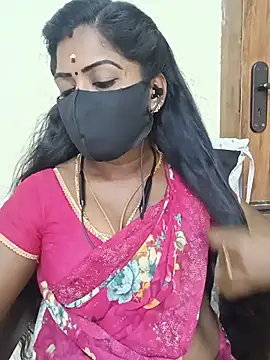 Snapshot of tamilammukuttyy chatting on June 2026 05:23:02 AM tamilammukuttyy online show from June 2026 05:23:02 AM