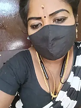 Snapshot of tamilammukuttyy chatting on July 2026 03:04:01 AM tamilammukuttyy online show from July 2026 03:04:01 AM