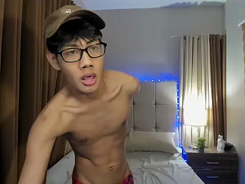 Snapshot of fucking_hot2 chatting on September 2025 09:33:01 AM fucking hot2 online show from September 2025 09:33:01 AM