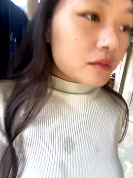 mai-xinh online show from November 2025 07:00:01 AM