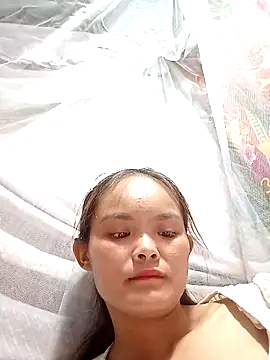 Snapshot of xinhxinhcute chatting on September 2025 12:17:01 PM xinhxinhcute online show from September 2025 12:17:01 PM