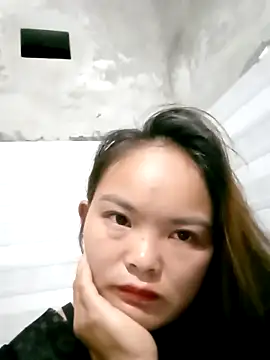 Snapshot of xinhxinhcute chatting on September 2025 10:00:02 PM xinhxinhcute online show from September 2025 10:00:02 PM