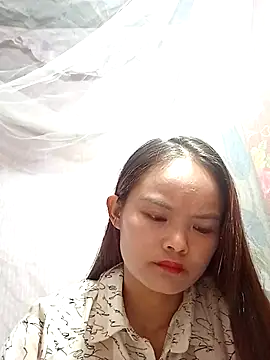 Snapshot of xinhxinhcute chatting on September 2025 02:25:01 AM xinhxinhcute online show from September 2025 02:25:01 AM