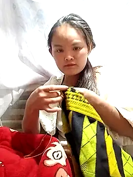 Snapshot of xinhxinhcute chatting on October 2025 03:01:02 PM xinhxinhcute online show from October 2025 03:01:02 PM