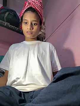 Hot Mayra  online show from December 2025 10:00:02 AM