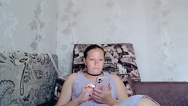 Snapshot of angelllsexy chatting on September 2025 02:52:02 PM angelllsexy online show from September 2025 02:52:02 PM