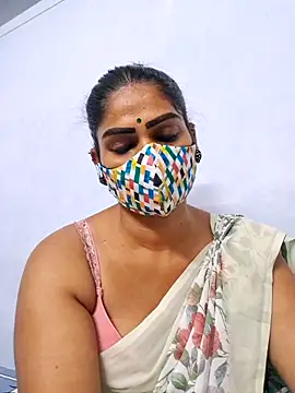 Snapshot of sherlin24 chatting on October 2025 04:17:01 PM sherlin24 online show from October 2025 04:17:01 PM