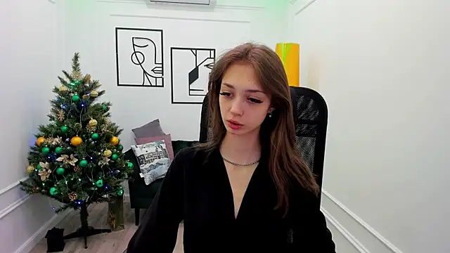 Snapshot of EmilyGraydis chatting on January 2026 04:18:02 AM EmilyGraydis online show from January 2026 04:18:02 AM