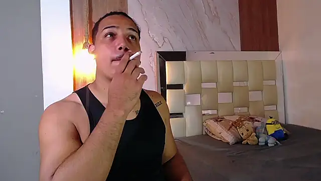 Snapshot of taylor_collins_ chatting on September 2025 09:26:01 PM taylor collins online show from September 2025 09:26:01 PM