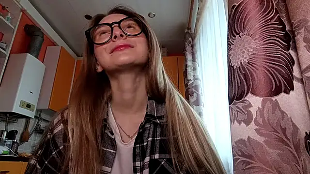 Nymera flare online show from October 2025 07:10:02 AM