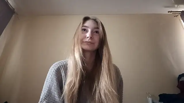 Nymera flare online show from December 2025 08:23:01 AM