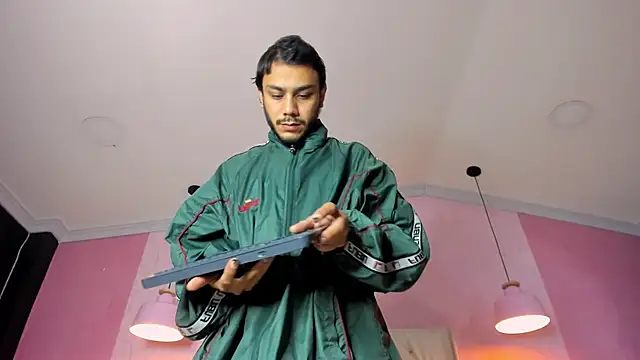 Boss Domiinator online show from March 2026 12:08:01 PM