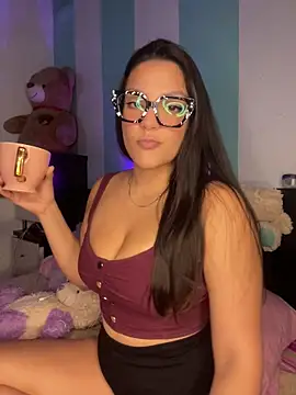 alilith online show from February 2026 07:48:01 PM