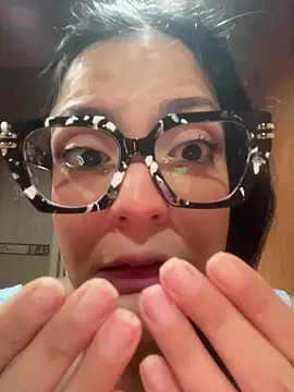 alilith online show from April 2026 07:08:02 PM