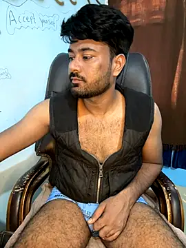 Snapshot of MeekBatgirl chatting on November 2025 07:28:01 AM MeekBatgirl online show from November 2025 07:28:01 AM