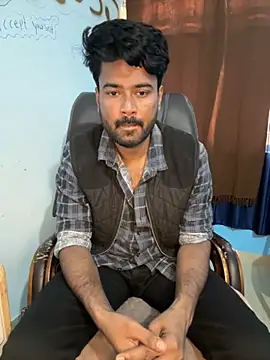 Snapshot of MeekBatgirl chatting on November 2025 06:56:02 AM MeekBatgirl online show from November 2025 06:56:02 AM