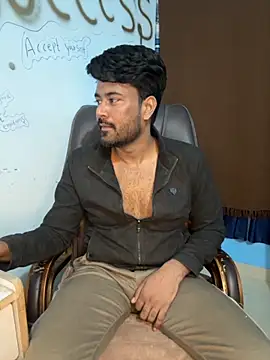 Snapshot of MeekBatgirl chatting on November 2025 04:28:02 PM MeekBatgirl online show from November 2025 04:28:02 PM