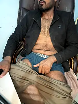 Snapshot of MeekBatgirl chatting on December 2025 08:40:02 AM MeekBatgirl online show from December 2025 08:40:02 AM