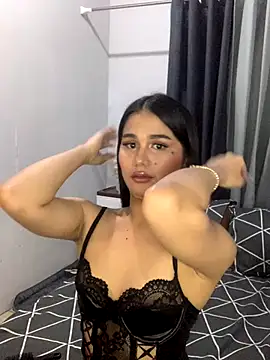 AngelHille online show from October 2025 03:54:01 PM