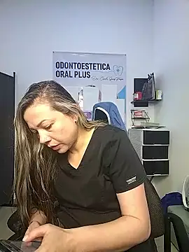 Madisson-04  online show from January 2026 03:39:01 PM