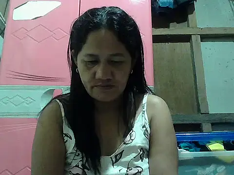hotmama 063 online show from October 2025 08:42:01 PM