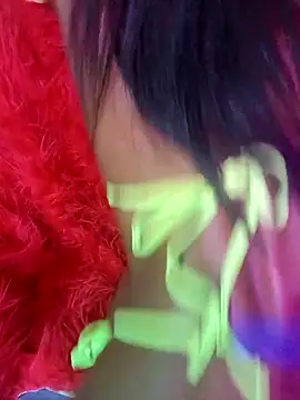 BunnyBloom25 online show from April 2026 10:55:02 PM