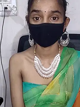 Snapshot of Aidakhan1212 chatting on November 2025 09:31:01 AM Aidakhan1212 online show from November 2025 09:31:01 AM