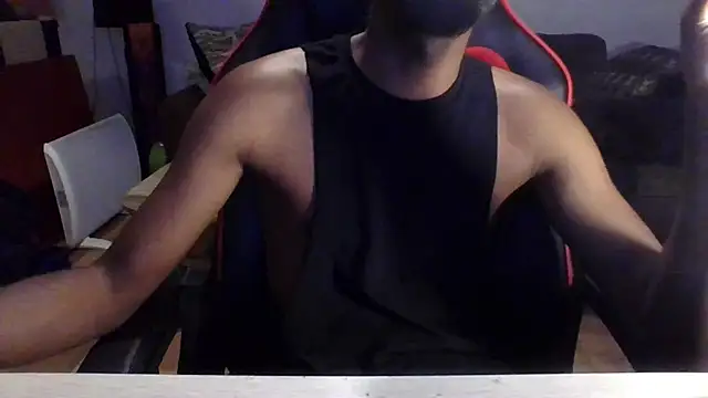 Snapshot of couple2612 chatting on November 2025 04:41:01 PM couple2612 online show from November 2025 04:41:01 PM