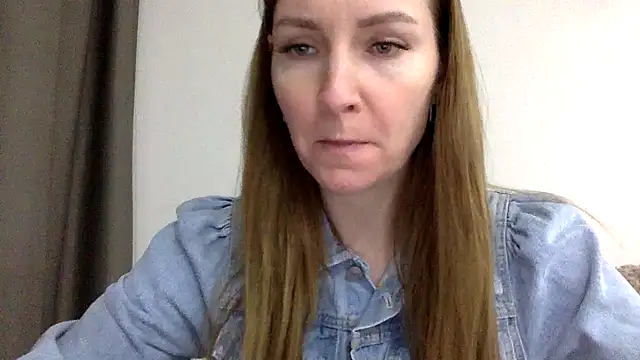 Varnyx online show from December 2025 05:51:02 PM