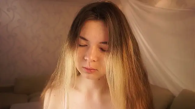 MarlinVarian online show from October 2025 06:06:02 PM