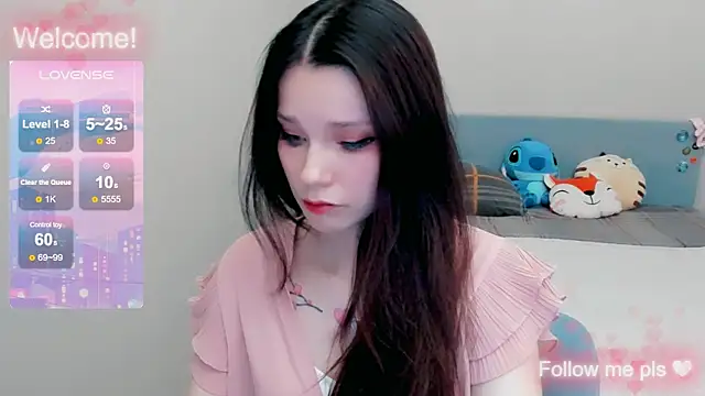 Snapshot of Kitten_Alissa chatting on November 2025 07:04:02 PM Kitten Alissa online show from November 2025 07:04:02 PM