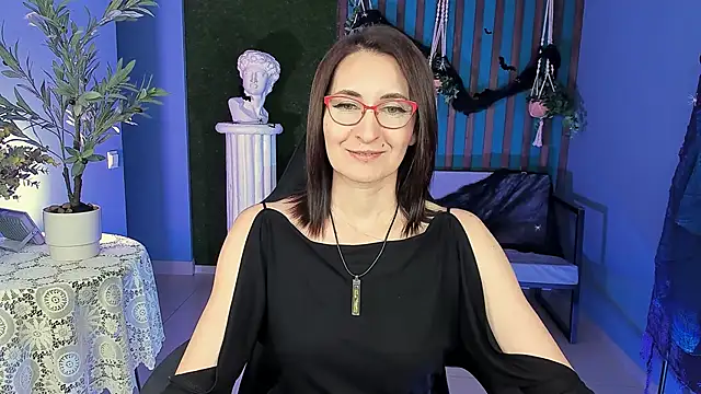 UnaTerra online show from October 2025 05:18:02 AM