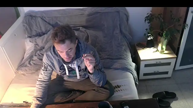 EdelHolz91 online show from November 2025 01:10:01 PM