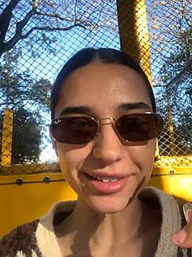 ItalianGirl online show from October 2025 01:02:02 PM