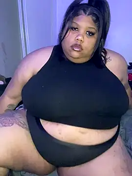 Snapshot of BlaxicanaMami chatting on November 2025 09:40:01 AM BlaxicanaMami online show from November 2025 09:40:01 AM