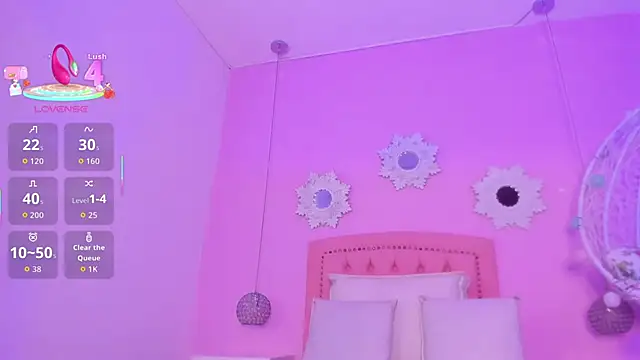 CannelaSmith online show from December 2025 07:41:02 PM