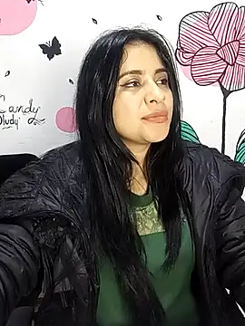 ValerieLove  online show from October 2025 07:46:02 PM