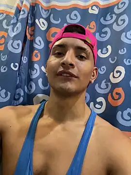 Snapshot of Smith_Fitness chatting on April 2026 06:10:01 PM Smith Fitness online show from April 2026 06:10:01 PM