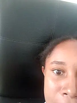 MoniqueMulberry online show from November 2025 07:24:01 PM