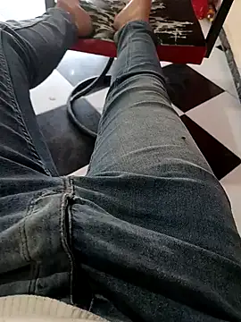 anis3g4 online show from October 2025 12:02:01 PM