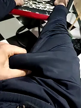 anis3g4 online show from October 2025 10:43:02 PM