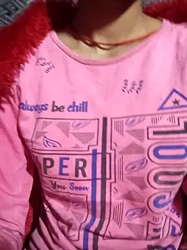 Yatiksha Beby online show from December 2025 04:03:02 PM