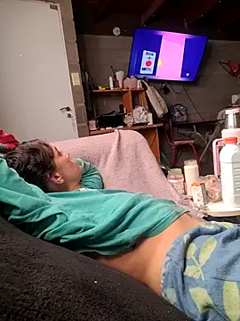 Snapshot of Almendrasexy chatting on November 2025 12:37:01 PM Almendrasexy online show from November 2025 12:37:01 PM