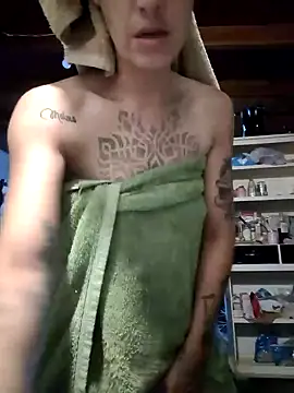 Snapshot of Almendrasexy chatting on December 2025 04:11:02 AM Almendrasexy online show from December 2025 04:11:02 AM