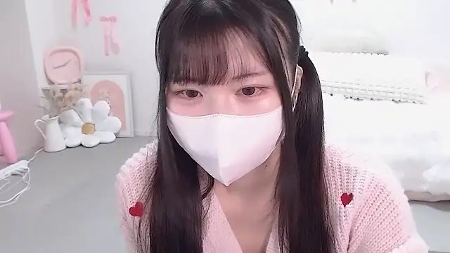 moka-neko online show from November 2025 05:04:01 PM