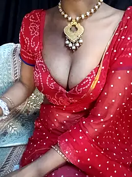 Snapshot of Bhabhilux2025 chatting on April 2026 05:49:02 AM Bhabhilux2025 online show from April 2026 05:49:02 AM